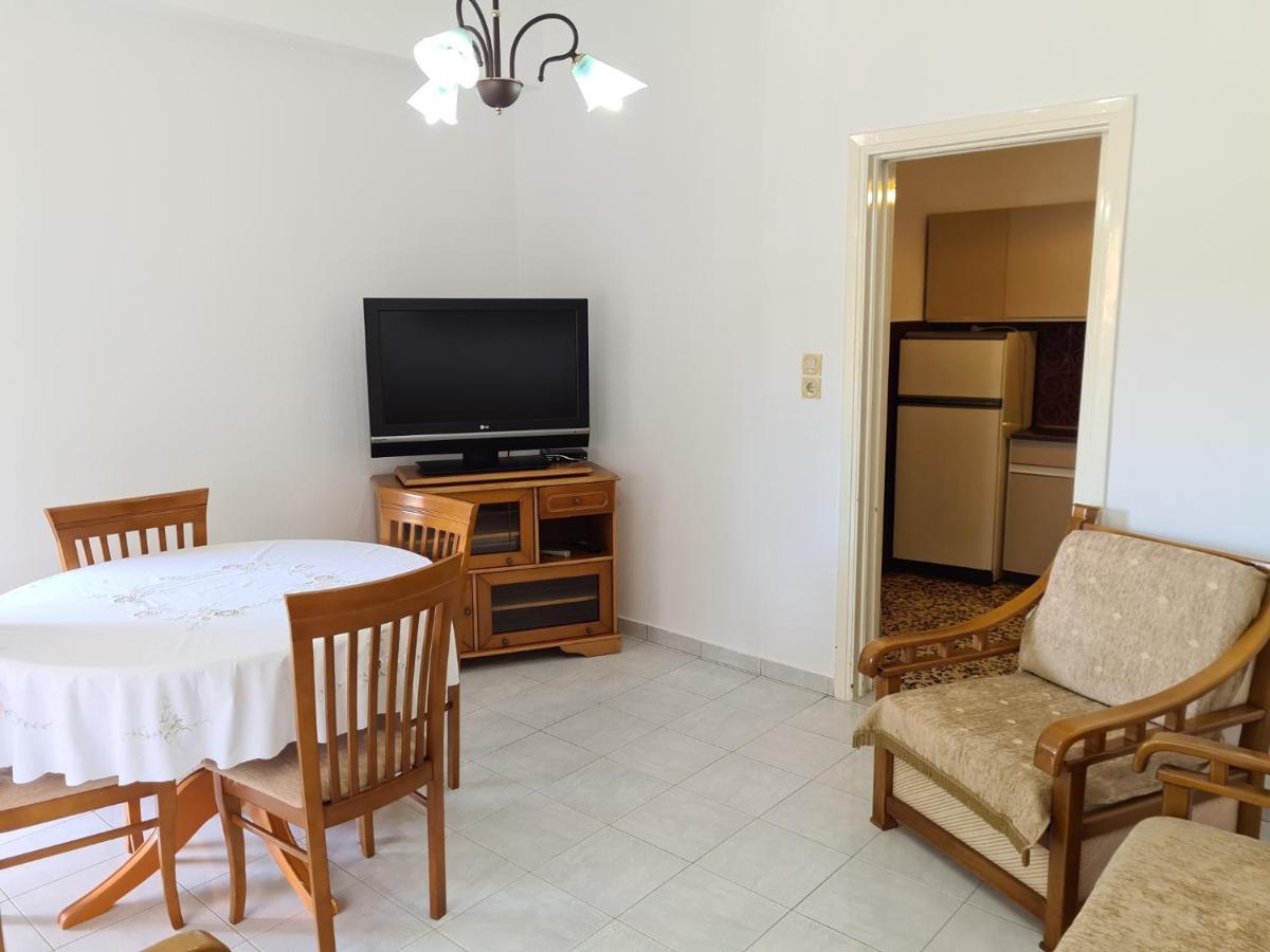 Grand Apartment Néa Khilí Dış mekan fotoğraf