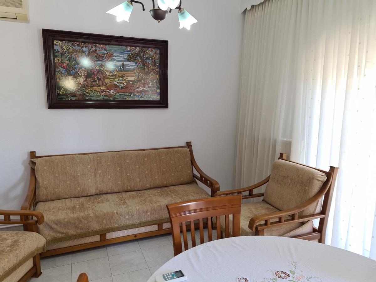 Grand Apartment Néa Khilí Dış mekan fotoğraf