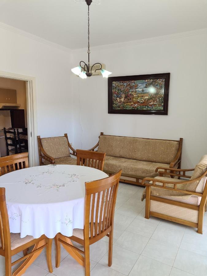 Grand Apartment Néa Khilí Dış mekan fotoğraf
