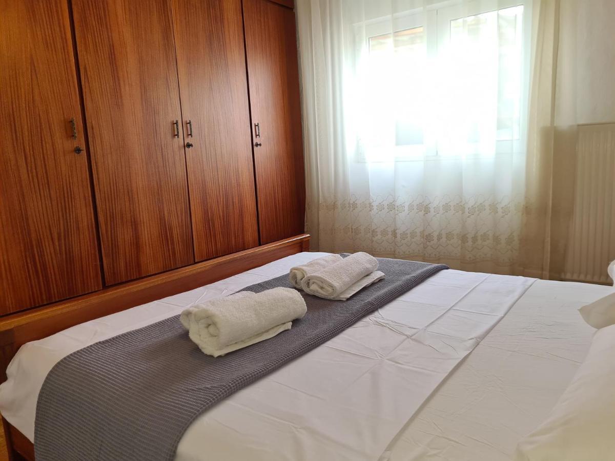 Grand Apartment Néa Khilí Dış mekan fotoğraf